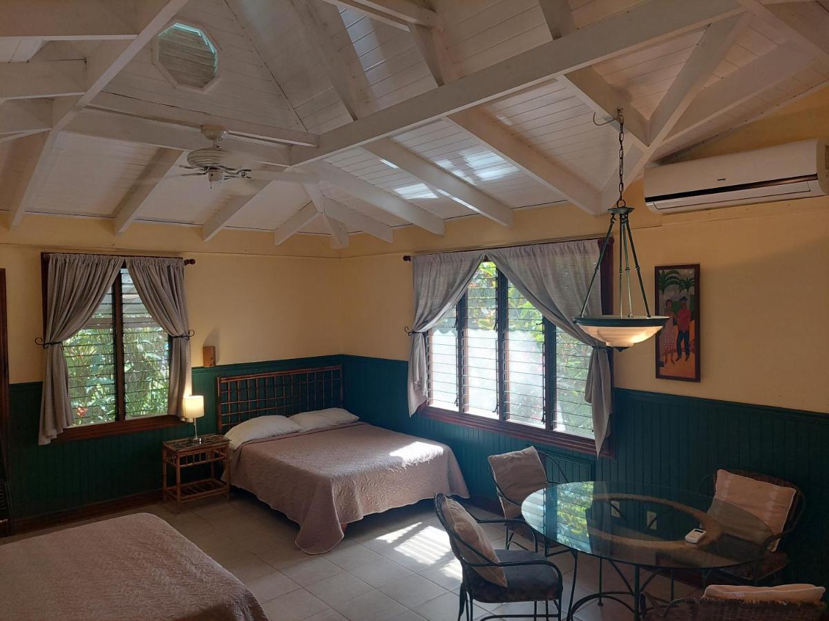 Playa Negra Guesthouse Кахуіта Екстер'єр фото