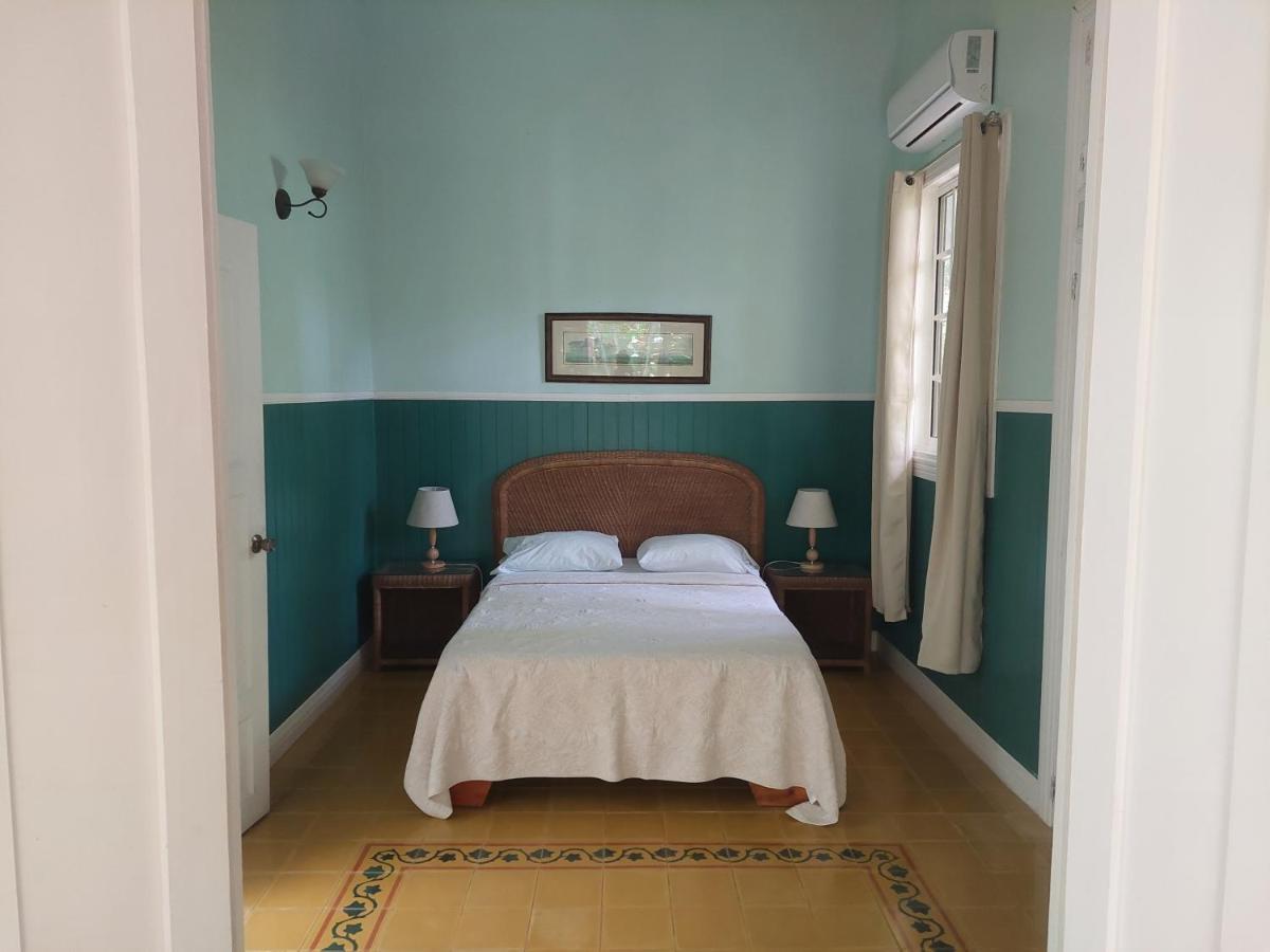 Playa Negra Guesthouse Кахуіта Екстер'єр фото