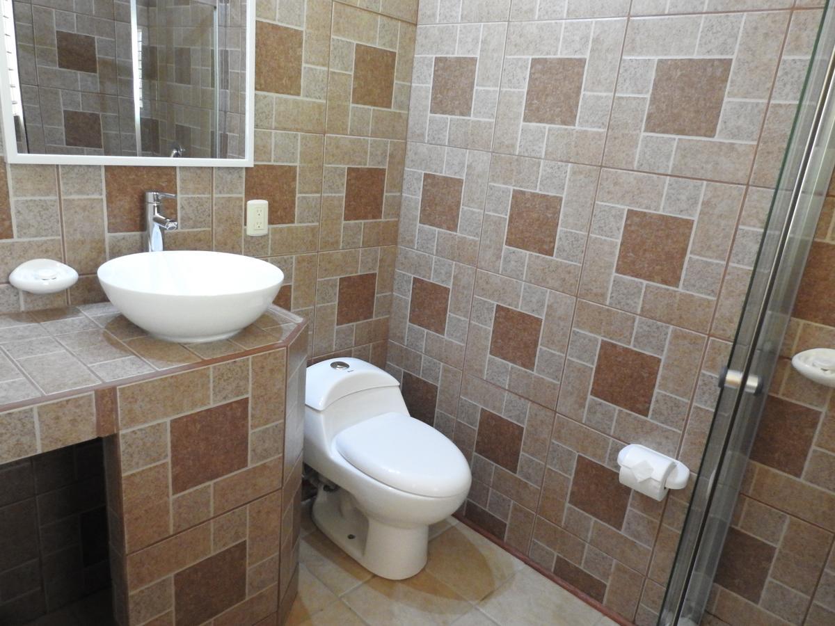 Playa Negra Guesthouse Кахуіта Екстер'єр фото